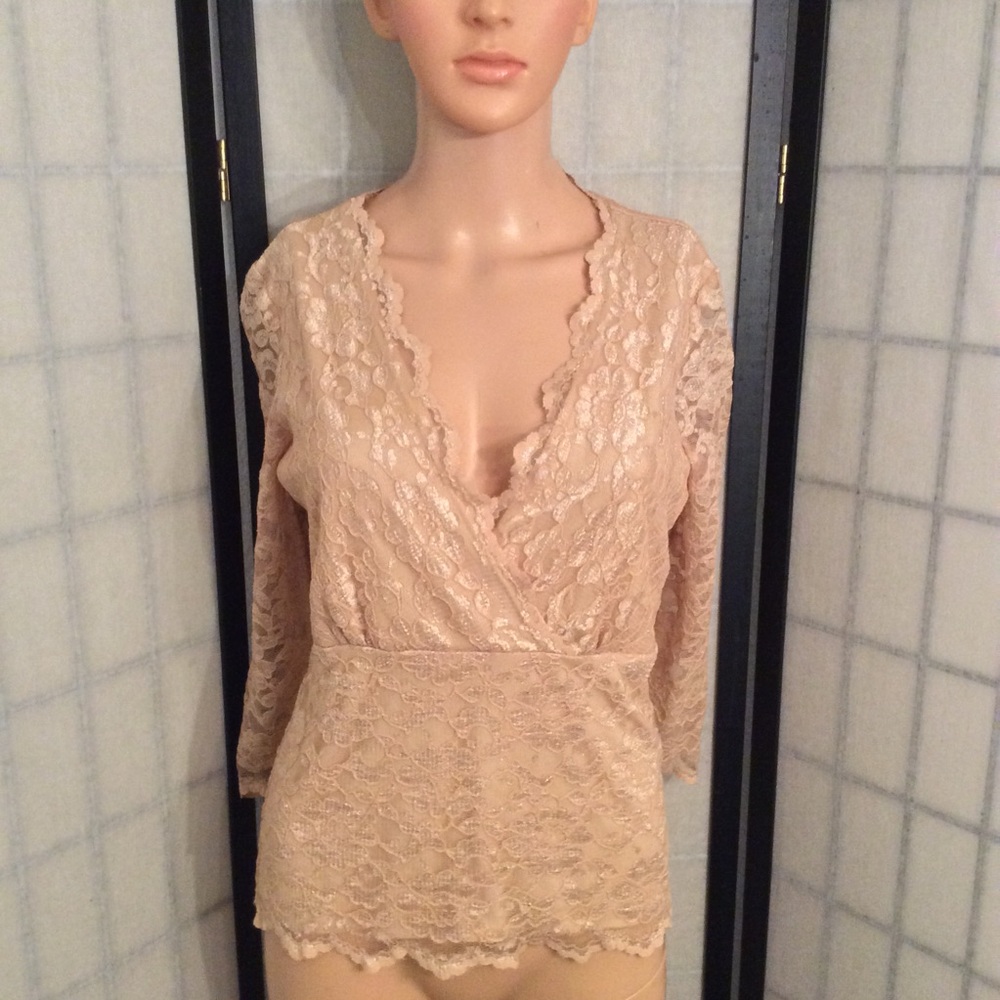 Gorgeous Pale Peach Vintage Lace Blouse SM